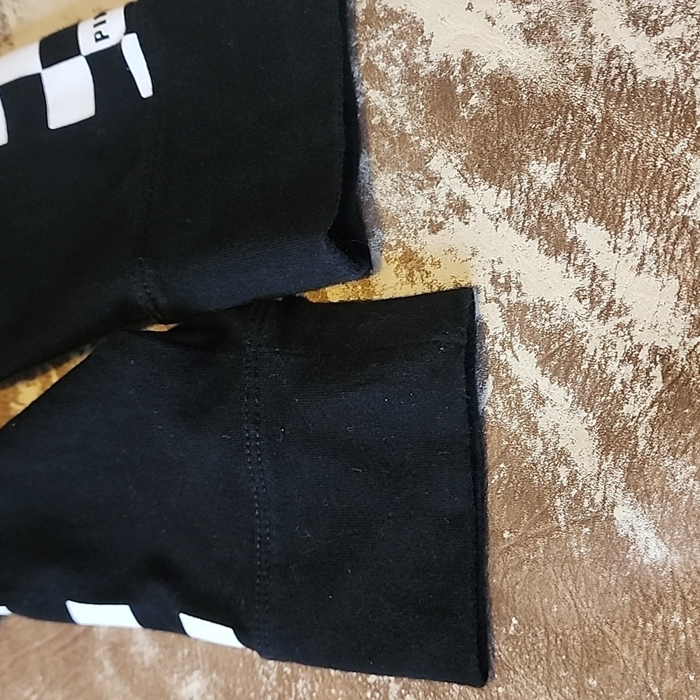 Hard To Find Pink VS White and Black Checkerd Leggings. Size: S - Picture 7 of 12